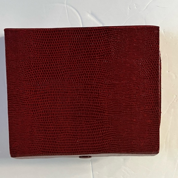 Set of 3 Globe Wine Bottle Stoppers with Gift Box – Elegant Gold & Inlay Design - Picture 9 of 9